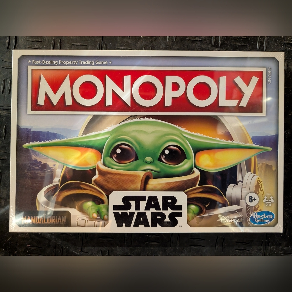 Hasbro Star Wars Mandalorian Monopoly Game